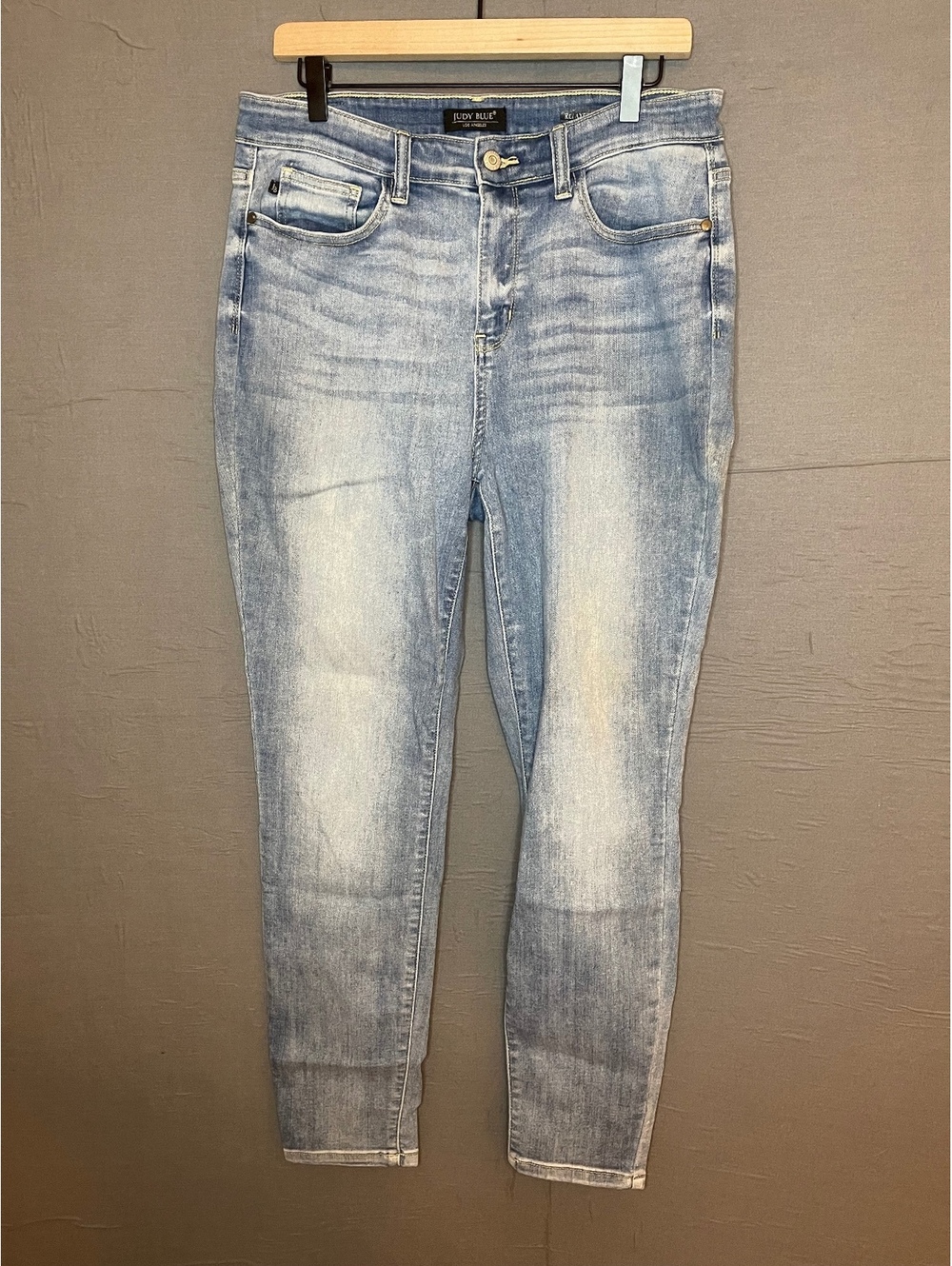 Judy Blue High Rise Relaxed Fit Light Wash Skinny Jeans Size 15/32 JB82336LT